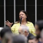 Comissão aprova projeto que impede condenado por crime doloso contra menor de assumir sua guarda – Notícias