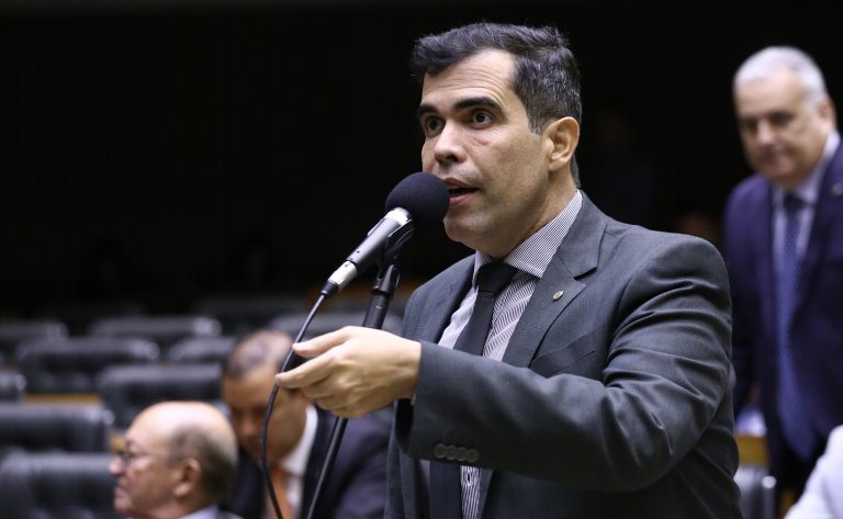 Comissão aprova projeto que prevê videomonitoramento no transporte por aplicativo - Notícias