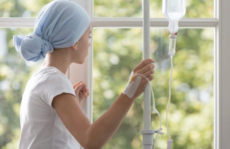 Comissão de Saúde debate desafios do acesso à quimioterapia no SUS - Notícias