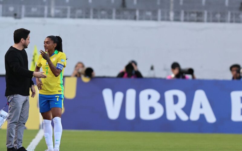 Conmebol libera aquecimento em campo na Copa América Feminina