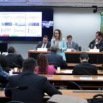 Debatedores defendem inserção de sistemas de armazenamento na matriz elétrica - Notícias