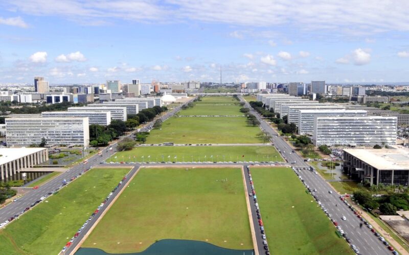 Decreto detalha liberação de R$ 20,6 bilhões do Orçamento de 2025