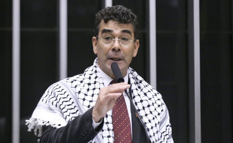 Defensores da causa palestina denunciam violações do direito internacional e pedem justiça para palestinos - Notícias
