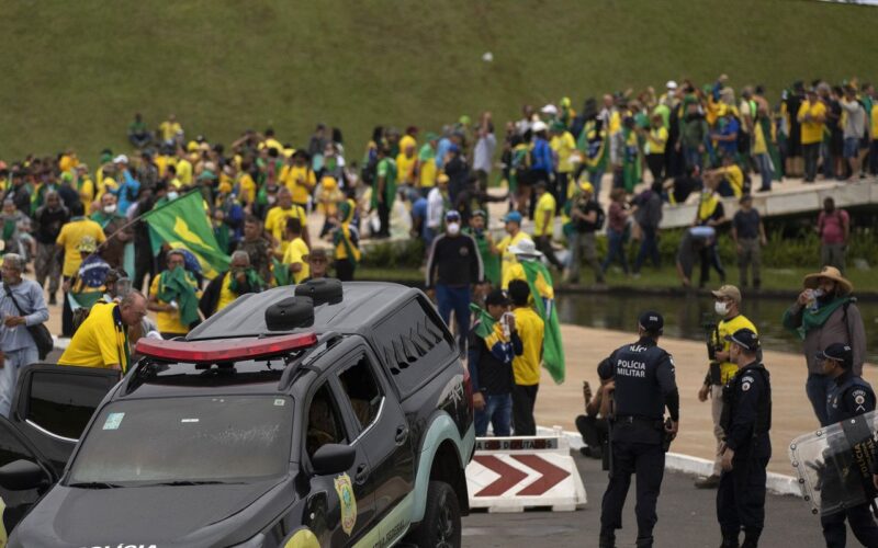 Delegado da PF nega omissão em 8/1 e diz que PM não cumpriu combinado