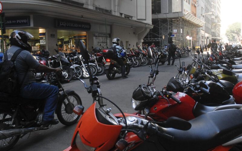 Em dez anos, frota de motocicletas cresce 42% no país