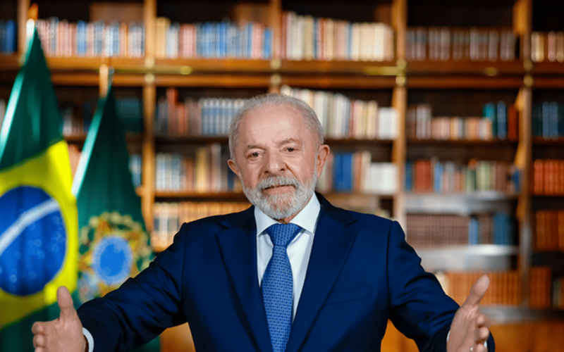 Em pronunciamento, Lula diz que tarifaço é "chantagem inaceitável"