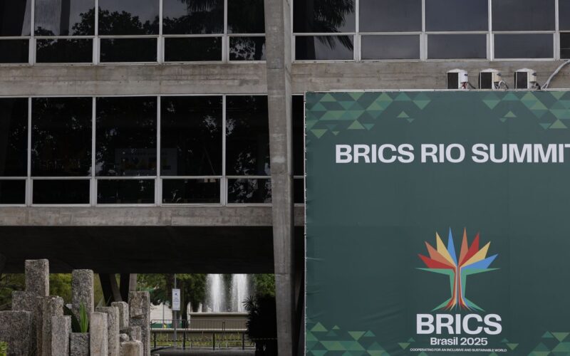 Em recado aos EUA, Brics critica imposição de tarifas unilaterais