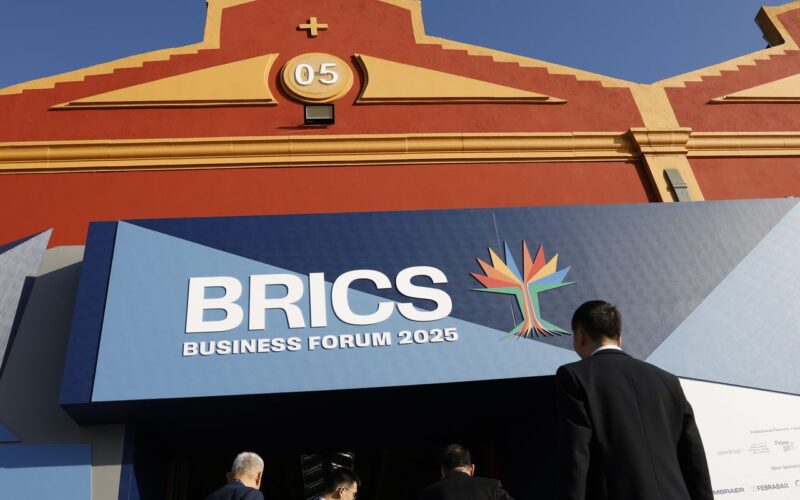 Empresários do Brics se reúnem no Rio em busca de ampliação de negócio