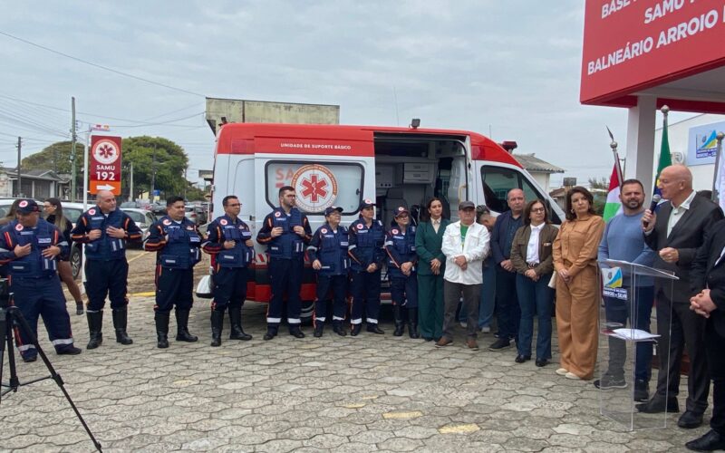 Estado entrega nova ambulância do Samu e avança com a implantação de nova base em Arroio do Silva