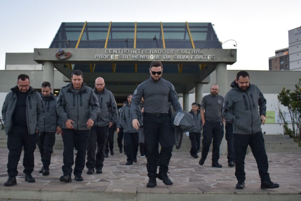 Estado institui indenização anual para compra de uniforme por policiais penais e agentes socioeducativos