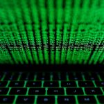 Funcionário que deu acesso a hackers executarem fraude é preso