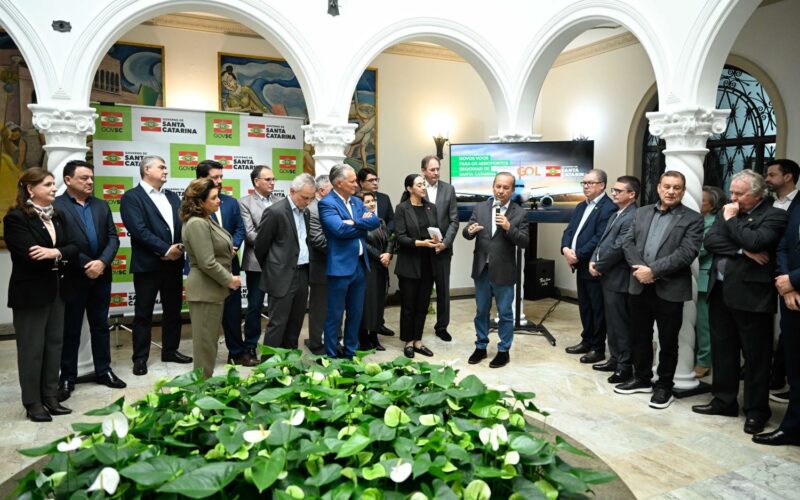 Governo de Santa Catarina e companhia área GOL anunciam novos voos partindo de Chapecó e Correia Pinto