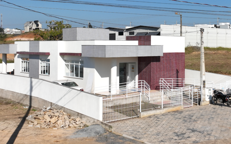 Governo do Estado entrega novo Centro de Referência de Assistência Social para Canelinha