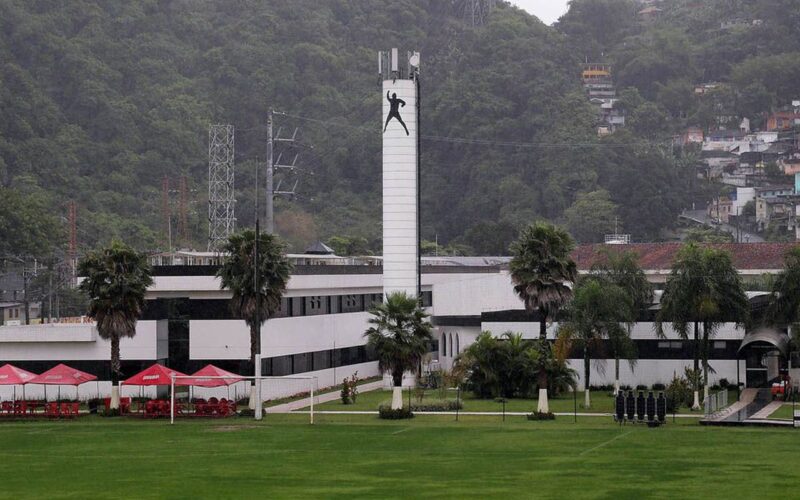 Governo federal autoriza leilão de terreno do CT Rei Pelé, do Santos