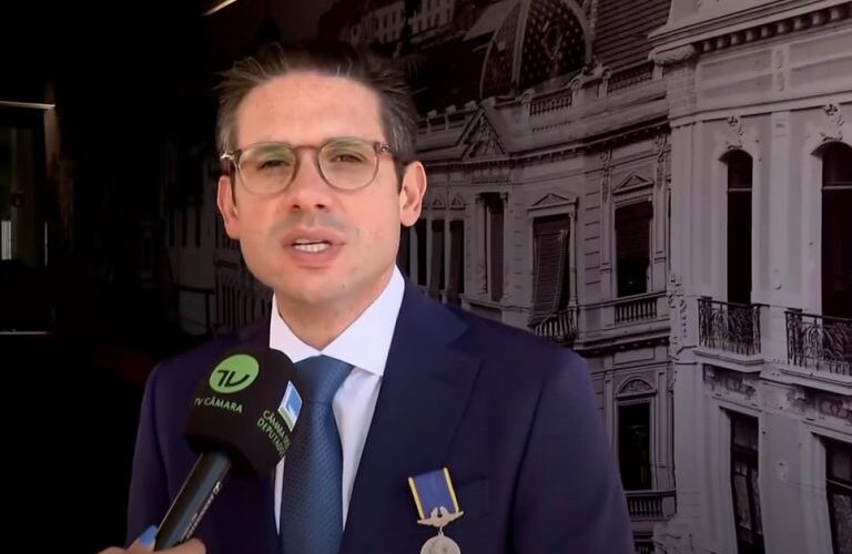 Isenção do IR para quem ganha até R$ 5 mil é prioridade no segundo semestre, diz Hugo Motta - Notícias
