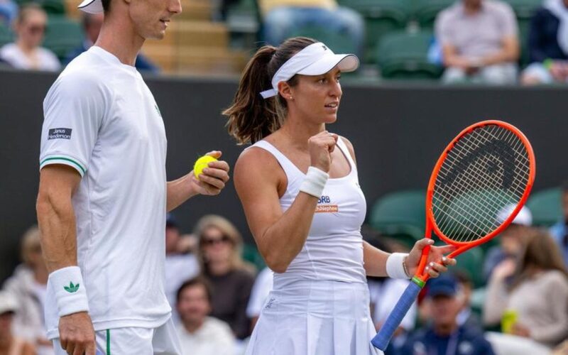 Luisa Stefani é vice-campeã de duplas mistas no Torneio de Wimbledon