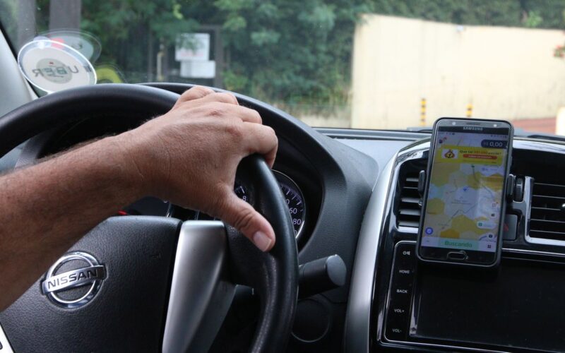Lula sanciona crédito consignado para CLT, incluindo motoristas de app