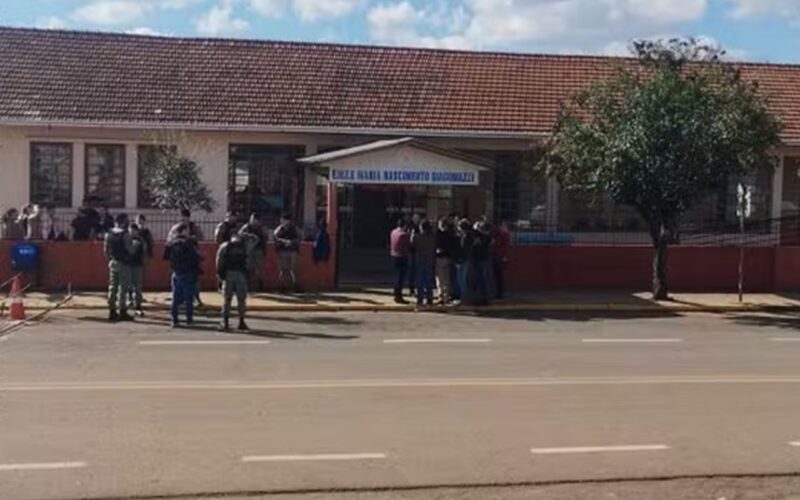MEC e governo estadual anunciam apoio a escola que sofreu ataque no RS