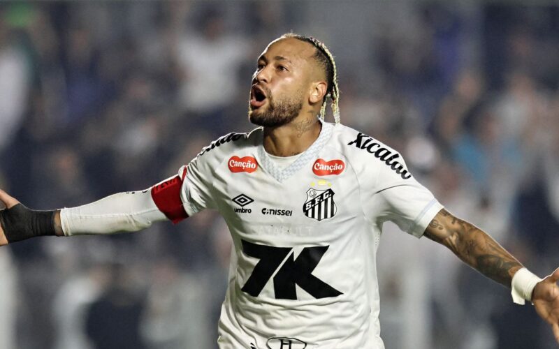 Neymar decide e Santos derrota Flamengo na Vila Belmiro