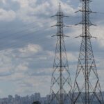 Nova MP tenta evitar alta na conta de luz após derrubada de vetos