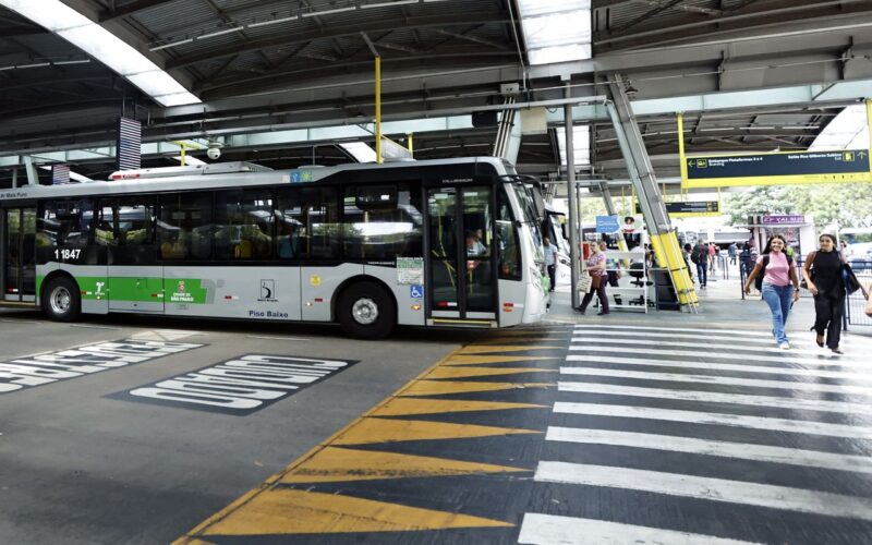 Polícia prende oitavo suspeito de ataques a ônibus em São Paulo