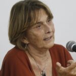 Política brasileira não enxerga ciência como solução, diz pesquisadora
