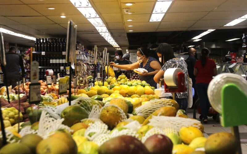 Preços de ingredientes para sopas diminuem no inverno