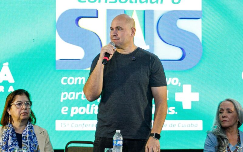 Prefeito de Cuiabá é acusado de violência política contra professora