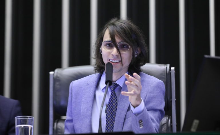 Projeto prevê incentivo fiscal a município com lei atualizada sobre 5G - Notícias