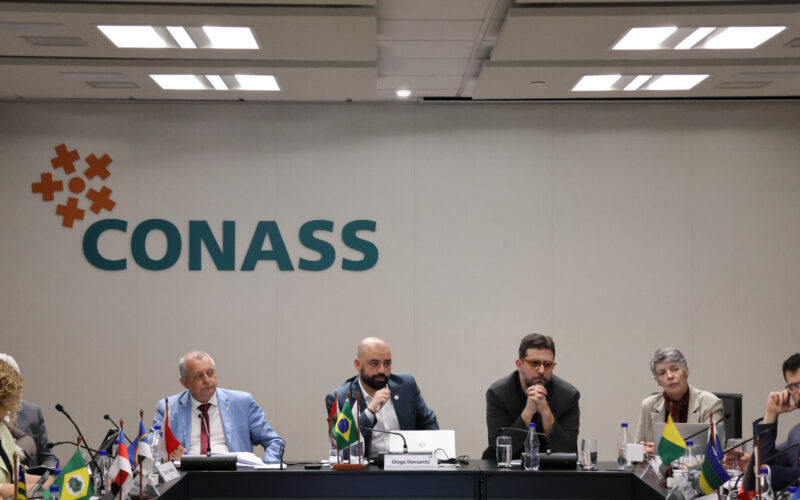 Secretário da Saúde discute e pactua ações estratégicas na Comissão Intergestores Tripartite em Brasília