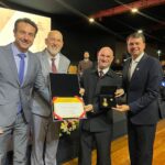 Servidor da Fesporte é condecorado como Comendador do Esporte de Santa Catarina