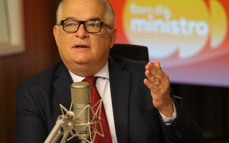 Tarifaço dos Estados Unidos é boicote contra o Brasil, diz ministro