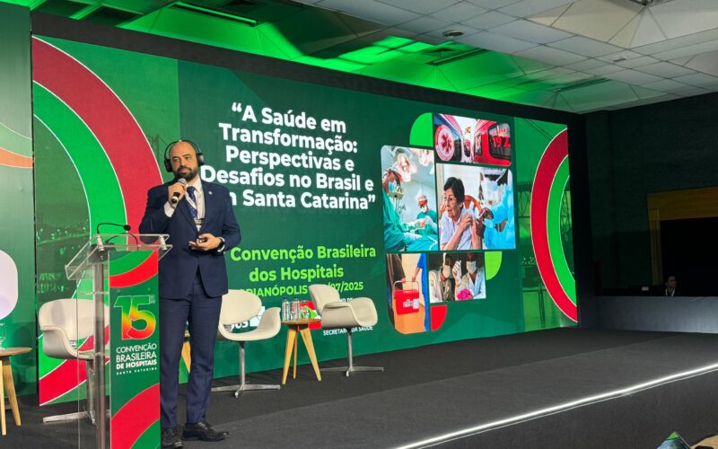 Transformações na saúde catarinense são apresentadas pelo secretário de Estado na Convenção Brasileira de Hospitais