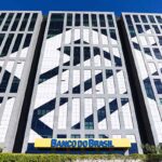 BB tem lucro de R$ 11,2 bi no primeiro semestre, queda de 40,7%