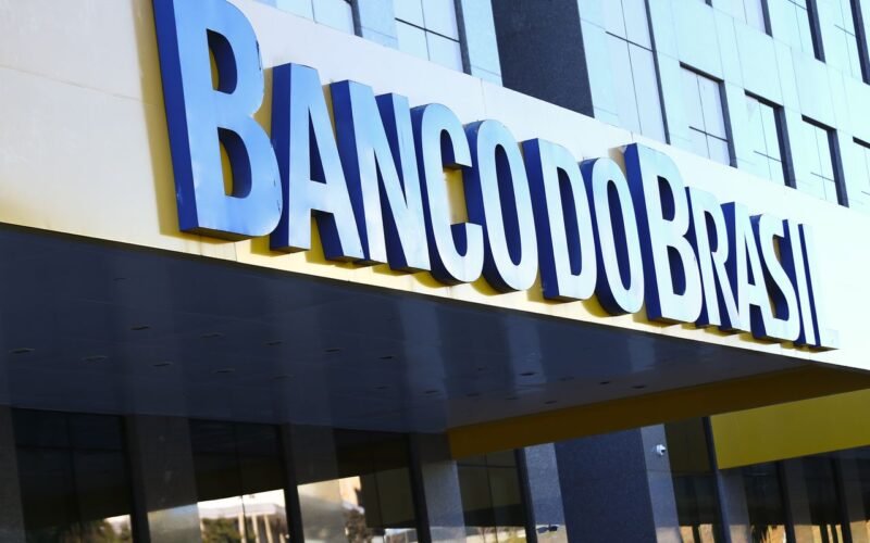 BB tomará providências judiciais após ataques bolsonaristas