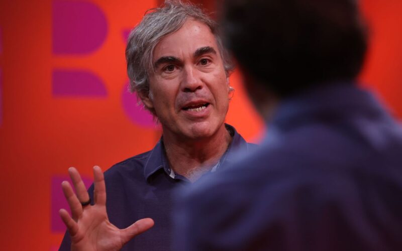 Bruno Paes Manso analisa origem e futuro das milícias no DR com Demori
