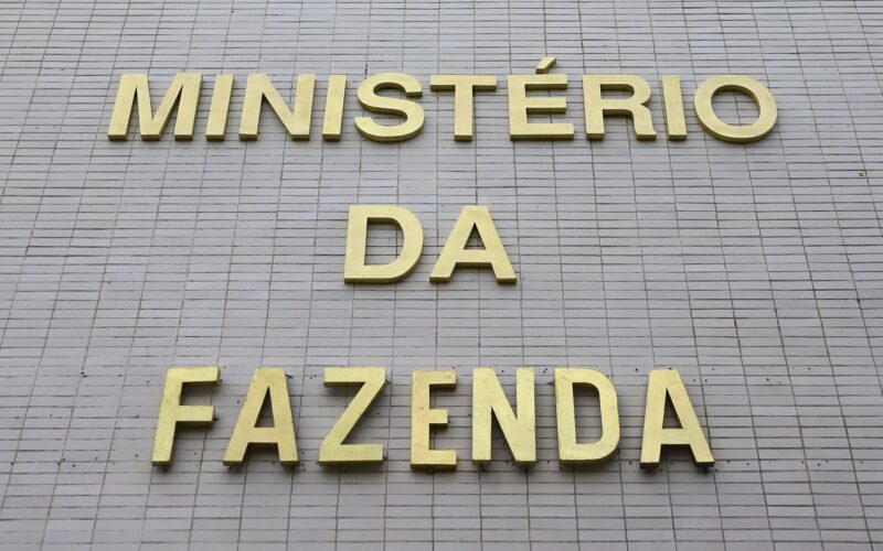 CMN ajusta regulamentação de crédito a empresas afetadas por tarifaço