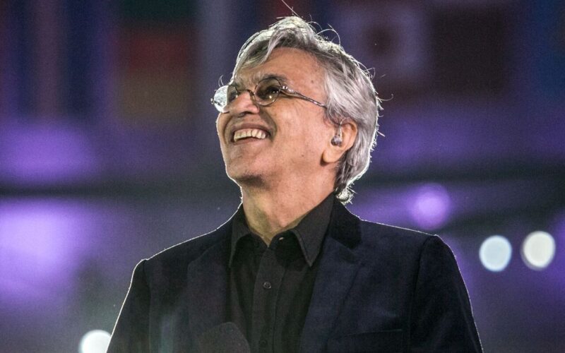 Caetano Veloso será homenageado com Medalha Tiradentes no Rio