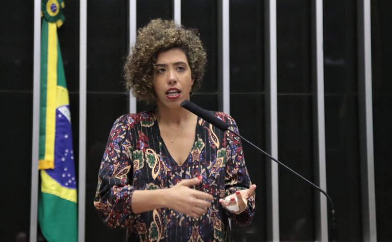 Comissão aprova política de combate à sífilis congênita - Notícias