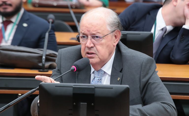 Comissão aprova projeto que altera regras do Programa Nacional de Microcrédito - Notícias