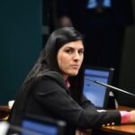 Comissão aprova projeto que prevê divulgação de cartilhas nas escolas sobre pedofilia na internet – Notícias