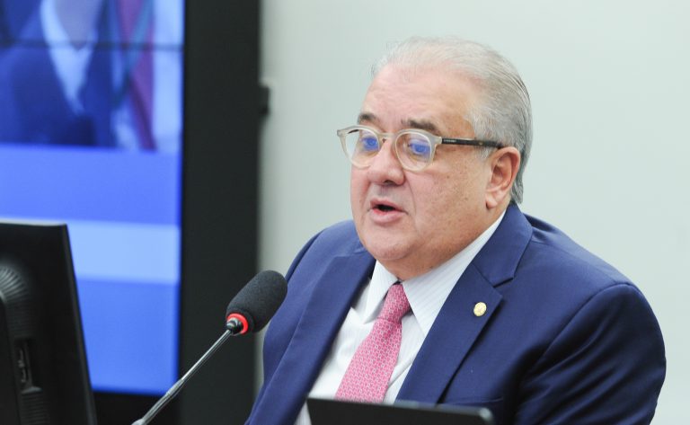 Comissão aprova projeto que protege microempreendedor com regras do código do consumidor - Notícias