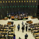 Congresso Nacional homenageia os 90 anos da Voz do Brasil