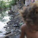 De cada 10 residências no país, 3 não têm esgoto ligado à rede geral