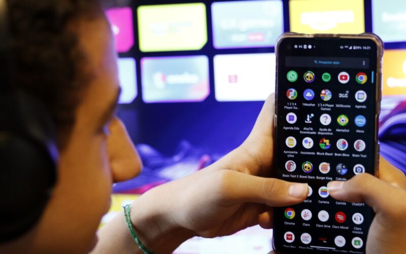 Denúncias de pedofilia na internet pelo Disque 100 aumentam em agosto