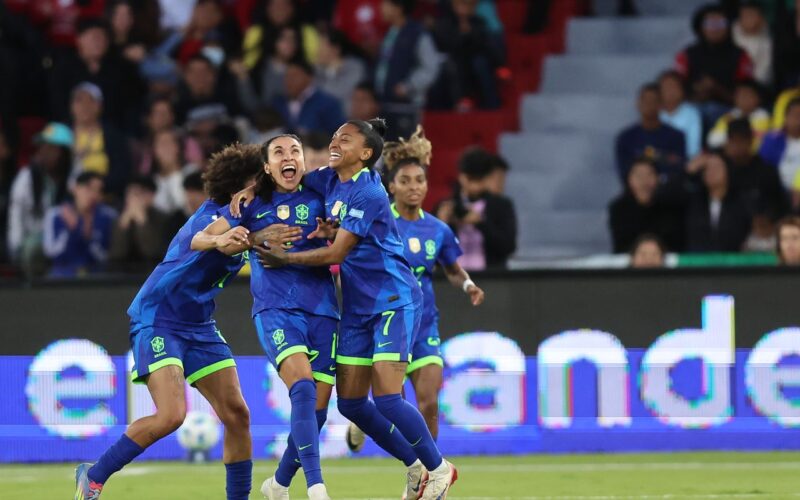 Em final emocionante, Brasil bate Colômbia e é campeão da Copa América