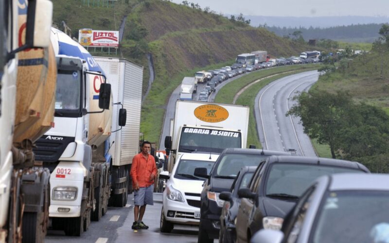 Juíza federal manda governo reativar radares em rodovias