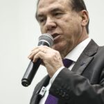 Juro alto preocupa mais que tarifaço, diz Luiz Marinho