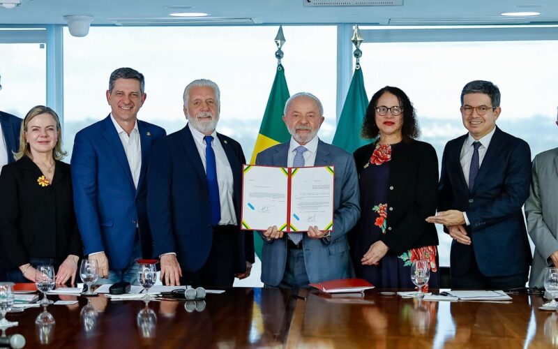 Lula sanciona liberação de R$ 22 bi de fundo para ciência e tecnologia