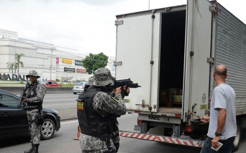 Mais de 10 mil roubos de carga foram registrados no país em 2024